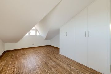 https://cdn.resales-online.com/public/y319akz17d/properties/24a7da32f82011ea828306907717b01e/w1200/19-d0ed7da2012a09046d307c195d98e7d6.jpg?v=1672144749