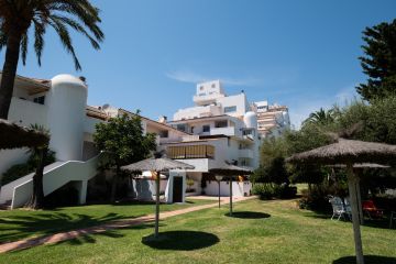 https://cdn.resales-online.com/public/y319akz17d/properties/24a7da32f82011ea828306907717b01e/w1200/25-45e7a00e8ada30030040e20a35fbccfd.jpg?v=1672144749