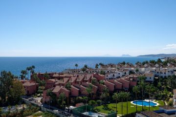 https://cdn.resales-online.com/public/y319akz17d/properties/24a7da32f82011ea828306907717b01e/w1200/28-ef19a2c59920e2e087cd278a51b6dbf8.jpg?v=1672144749