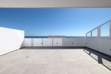 https://cdn.resales-online.com/public/y319akz17d/properties/24a7da32f82011ea828306907717b01e/w1200/7-aa4cc561180b369757c0bb4af9886cd3.jpg?v=1672144749