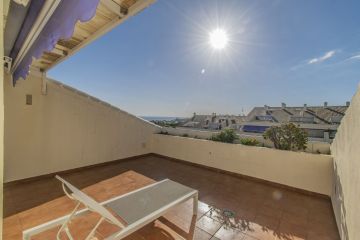 https://cdn.resales-online.com/public/vvmdwbkuht/properties/aa91fd6d4be911ed98460217bc231ef4/w1200/3-e898b2bb2a2fdfd06d2c39894dce8316.jpg?v=1666003620
