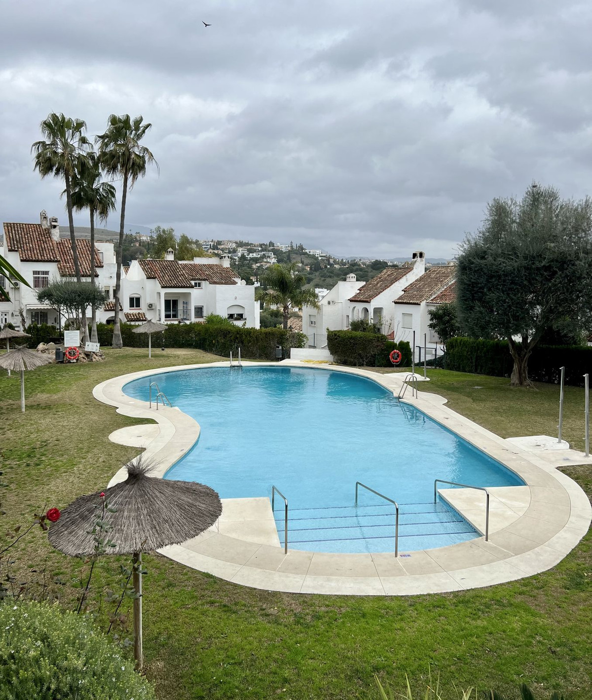 https://cdn.resales-online.com/public/figrlr6em6/properties/84a1b2d5b36a11ed84bd0217bc231ef4/w1200/1-7980e48d732b6fc85c14b43b94d2aa54.jpg?v=1677196130