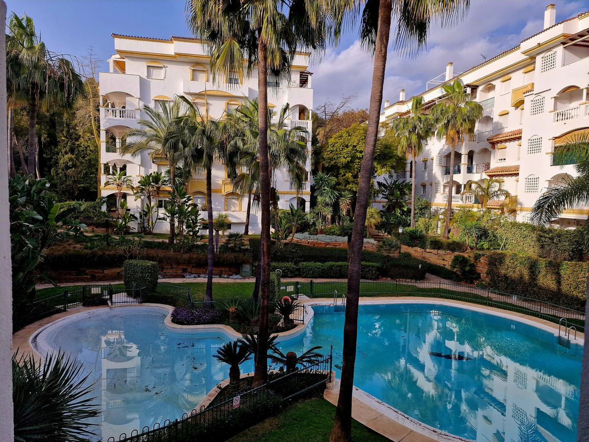https://cdn.resales-online.com/public/m8iv9mibw4/properties/5ef21798b3bd11ed84bd0217bc231ef4/w1200/1-7980e48d732b6fc85c14b43b94d2aa54.jpg?v=1677225735