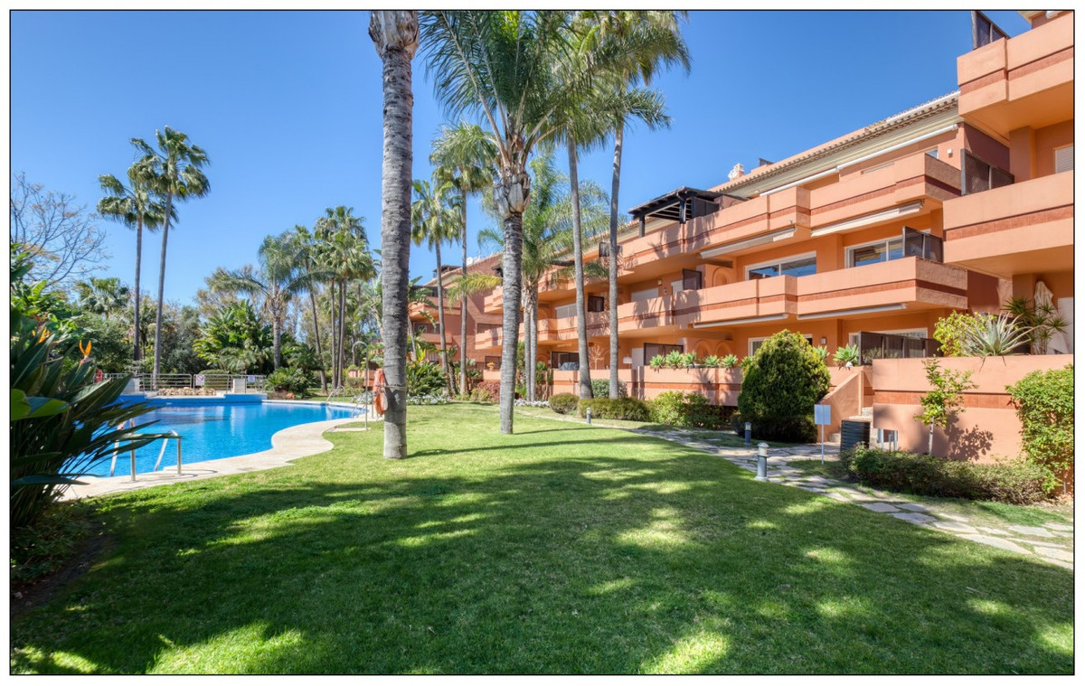 https://cdn.resales-online.com/public/gkkapqqjkc/properties/6cfe4f19c86f11ed84bd0217bc231ef4/w1200/1-7980e48d732b6fc85c14b43b94d2aa54.jpg?v=1679465241