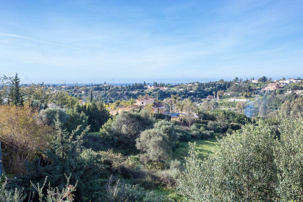 https://cdn.resales-online.com/public/14ldb8jhxc/properties/f0dd9df0bce211ed84bd0217bc231ef4/w1200/1-7980e48d732b6fc85c14b43b94d2aa54.jpg?v=1678528599