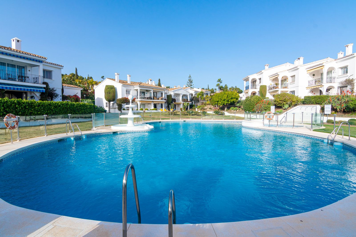 https://cdn.resales-online.com/public/a8asc9anmd/properties/be2072ddcf1f11ed84bd0217bc231ef4/w1200/1-7980e48d732b6fc85c14b43b94d2aa54.jpg?v=1680265846