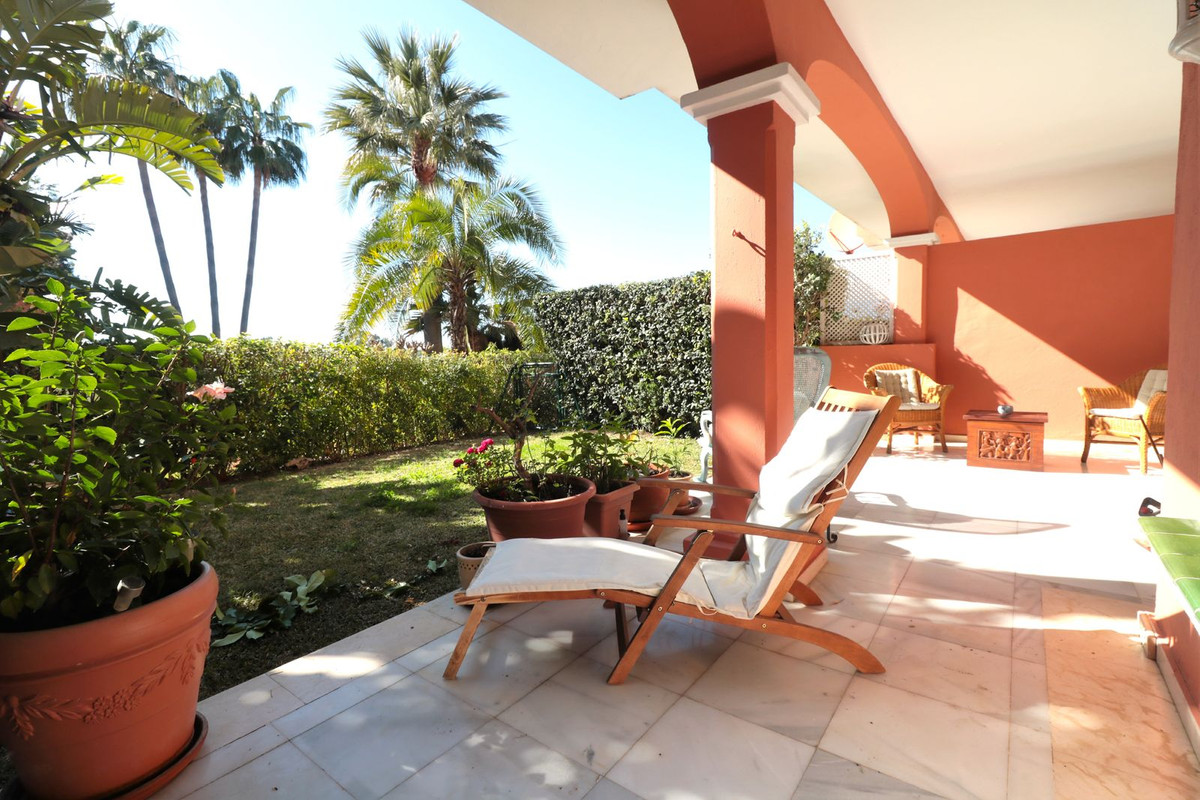 https://cdn.resales-online.com/public/swt24est18/properties/411ef20ea9e711ed84bd0217bc231ef4/w1200/1-7980e48d732b6fc85c14b43b94d2aa54.jpg?v=1678814415