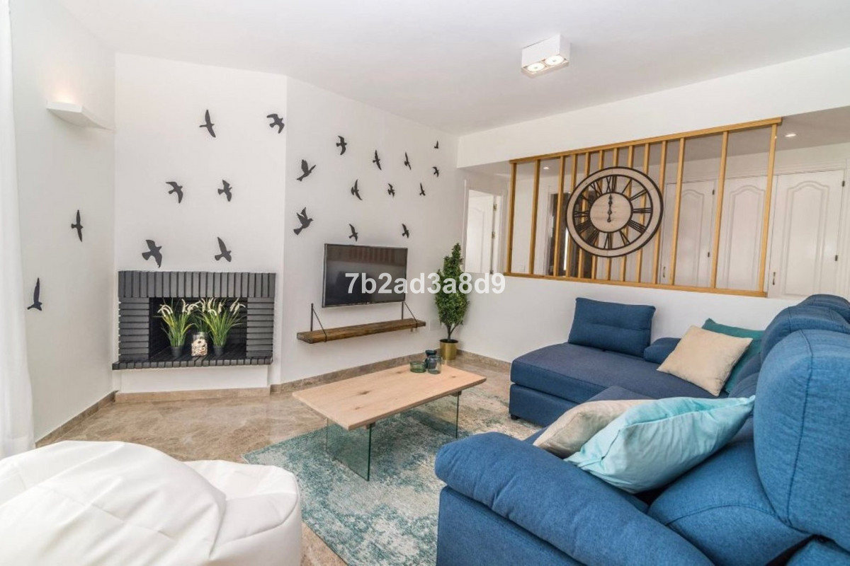 https://cdn.resales-online.com/public/7b2ad3a8d9/properties/2d5dc79a75f111eca97d0217bc231ef4/w1200/1-7980e48d732b6fc85c14b43b94d2aa54.jpg?v=1642250511