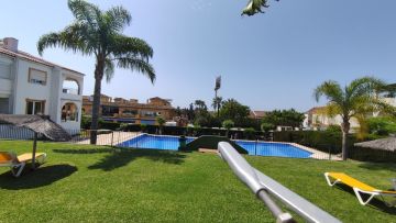 https://cdn.resales-online.com/public/a9figrji1h/properties/7a1c326df0b611edb6600217bc231ef4/w1200/1-7980e48d732b6fc85c14b43b94d2aa54.jpg?v=1684498166