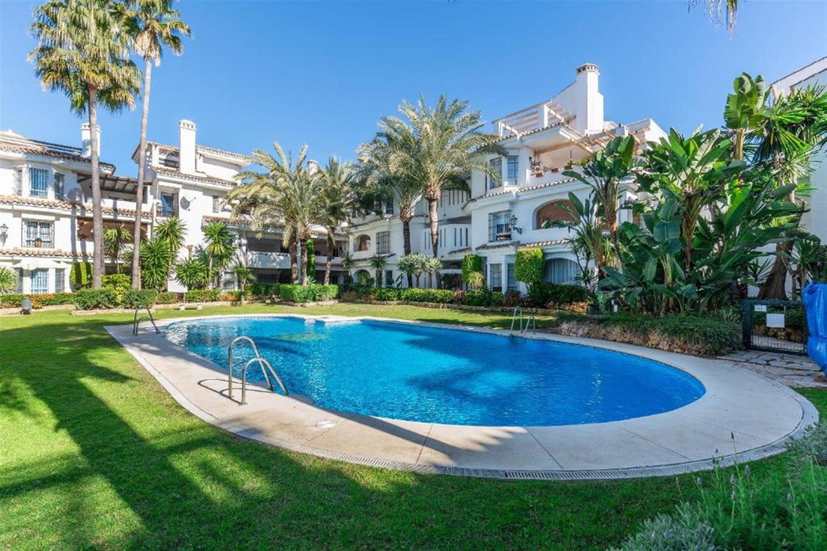 https://cdn.resales-online.com/public/v769rendpm/properties/4284f141f94911edb6600217bc231ef4/w1200/1-7980e48d732b6fc85c14b43b94d2aa54.jpg?v=1684837058