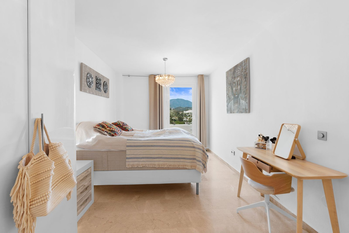 https://cdn.resales-online.com/public/dgyqokxuap/properties/5dbb8a90fa3211edb6600217bc231ef4/w1200/9-467d0cee5b725f3ef65f102a0c2e69c0.jpg?v=1684936961
