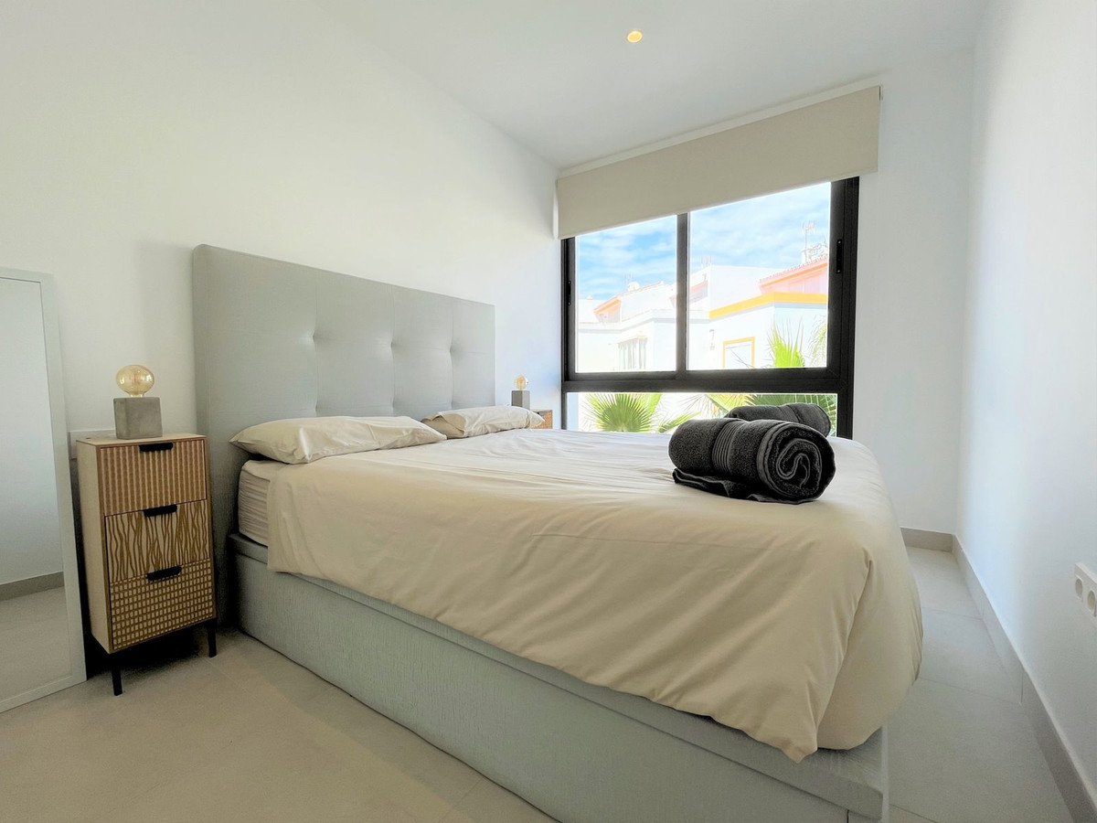 https://cdn.resales-online.com/public/u3l2ad5ic9/properties/1ced630df94a11edb6600217bc231ef4/w1200/27-f6e8bc237ba13ac4c268badec6354f3d.jpg?v=1685446148