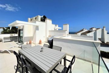 https://cdn.resales-online.com/public/u3l2ad5ic9/properties/1ced630df94a11edb6600217bc231ef4/w1200/43-a8f5d713bac48f35147f2e8bcee96193.jpg?v=1685446148