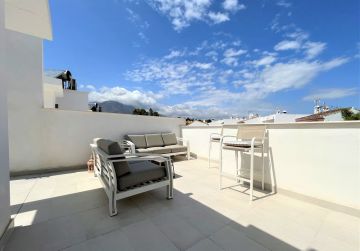 https://cdn.resales-online.com/public/u3l2ad5ic9/properties/1ced630df94a11edb6600217bc231ef4/w1200/45-01c04843d290a76d467d9ac6fc2ef7a6.jpg?v=1685446148