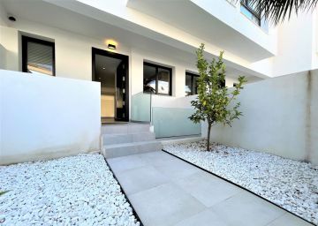 https://cdn.resales-online.com/public/u3l2ad5ic9/properties/1ced630df94a11edb6600217bc231ef4/w1200/58-f216ef5a4348ce69a3d78ee72f4b3bc2.jpg?v=1685446148