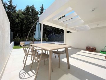 https://cdn.resales-online.com/public/u3l2ad5ic9/properties/1ced630df94a11edb6600217bc231ef4/w1200/10-bb915d1cb19341576dcdc994b81ab9c5.jpg?v=1685446148