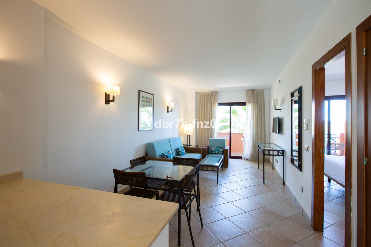 https://cdn.resales-online.com/public/dbr7nifnz0/properties/e0825a36c93911ed84bd0217bc231ef4/w1200/25-45e7a00e8ada30030040e20a35fbccfd.jpg?v=1679552193