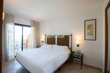 https://cdn.resales-online.com/public/dbr7nifnz0/properties/e0825a36c93911ed84bd0217bc231ef4/w1200/26-c684a62c9f160a1f90904dd925da0645.jpg?v=1679552193