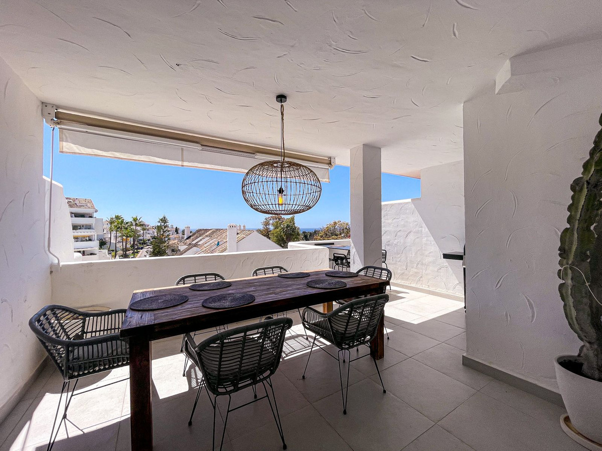 https://cdn.resales-online.com/public/pyx9bd8ozu/properties/142c96f3e50d11edb6600217bc231ef4/w1200/1-7980e48d732b6fc85c14b43b94d2aa54.jpg?v=1682611733
