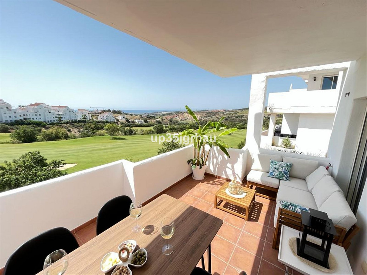 https://cdn.resales-online.com/public/up35jgrhau/properties/3f8d4d0913ec11eea7b50217bc231ef4/w1200/1-7980e48d732b6fc85c14b43b94d2aa54.jpg?v=1687854108
