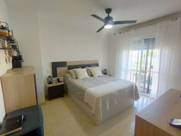 https://cdn.resales-online.com/public/dbr7nhfnz0/properties/7cbf467922f711eea7b50217bc231ef4/w1200/14-d70dc3102c00d7be0e872dfe1c1f86d7.jpg?v=1689420065