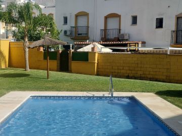 https://cdn.resales-online.com/public/dbr7nhfnz0/properties/7cbf467922f711eea7b50217bc231ef4/w1200/38-9b9a71c4c46e127e5c6f91a74b158396.jpg?v=1689420065