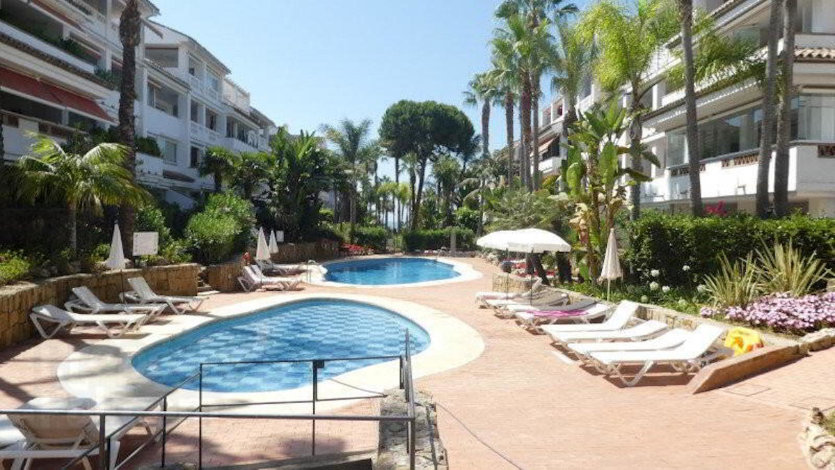 https://cdn.resales-online.com/public/pnds55a73p/properties/b31926e43da811eea7b50217bc231ef4/w1200/1-7980e48d732b6fc85c14b43b94d2aa54.jpg?v=1692354126