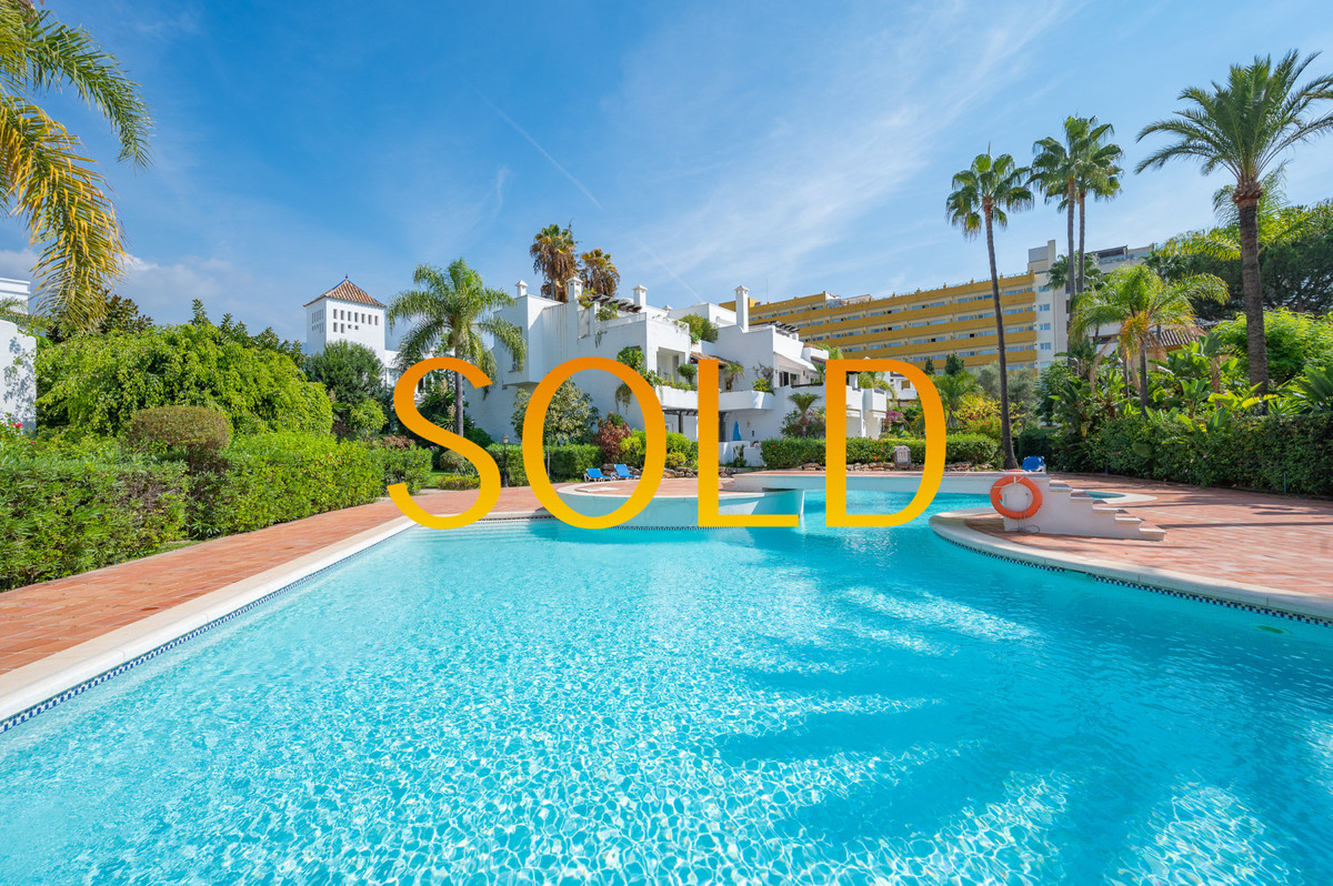 https://cdn.resales-online.com/public/89kcvpt69u/properties/3e2b2d08418811eea6080217bc231ef4/w1200/1-7980e48d732b6fc85c14b43b94d2aa54.jpg?v=1692779990