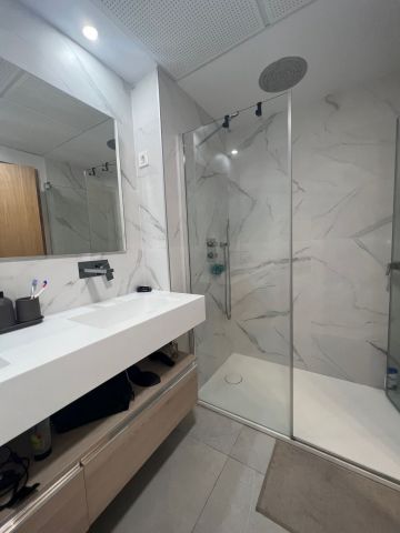 https://cdn.resales-online.com/public/mp8zxt75jy/properties/4da0890b440811eea6080217bc231ef4/w1200/11-20939a0134ad724a8cb2a801094d15a4.jpg?v=1693055909