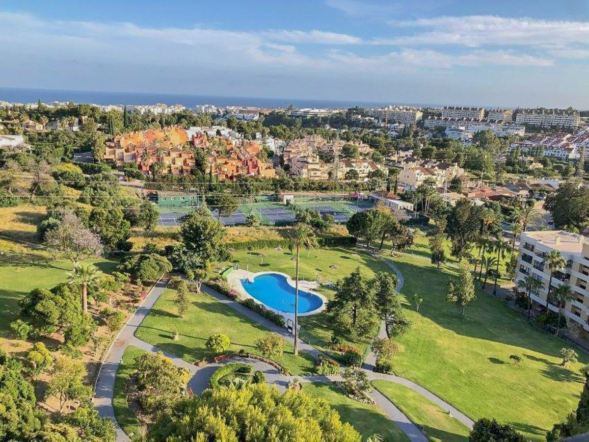 https://cdn.resales-online.com/public/6pcoehzhpl/properties/2f5d55aa304811eea7b50217bc231ef4/w1200/1-7980e48d732b6fc85c14b43b94d2aa54.jpg?v=1691059948