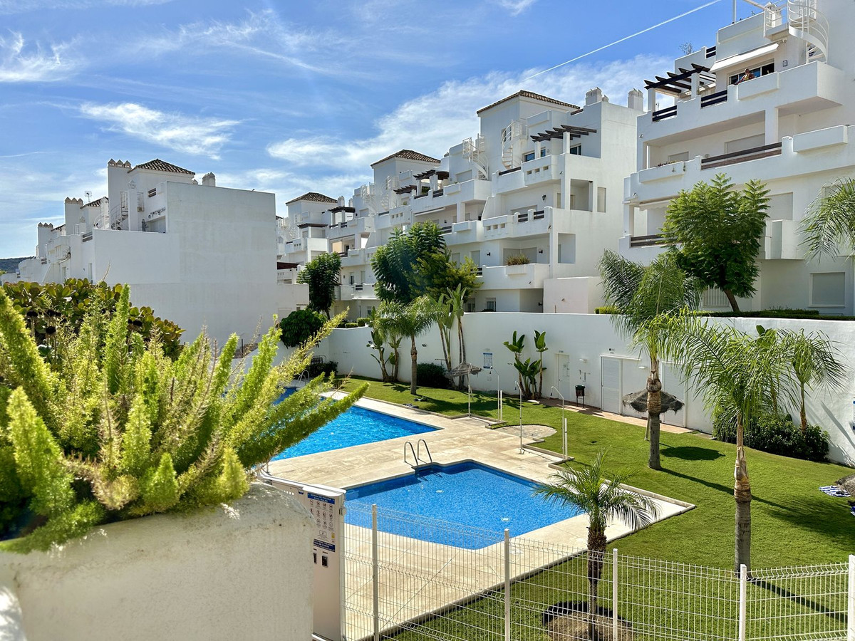 https://cdn.resales-online.com/public/ywcr93z9ju/properties/ffbe603957c711eea6080217bc231ef4/w1200/1-7980e48d732b6fc85c14b43b94d2aa54.jpg?v=1695227396