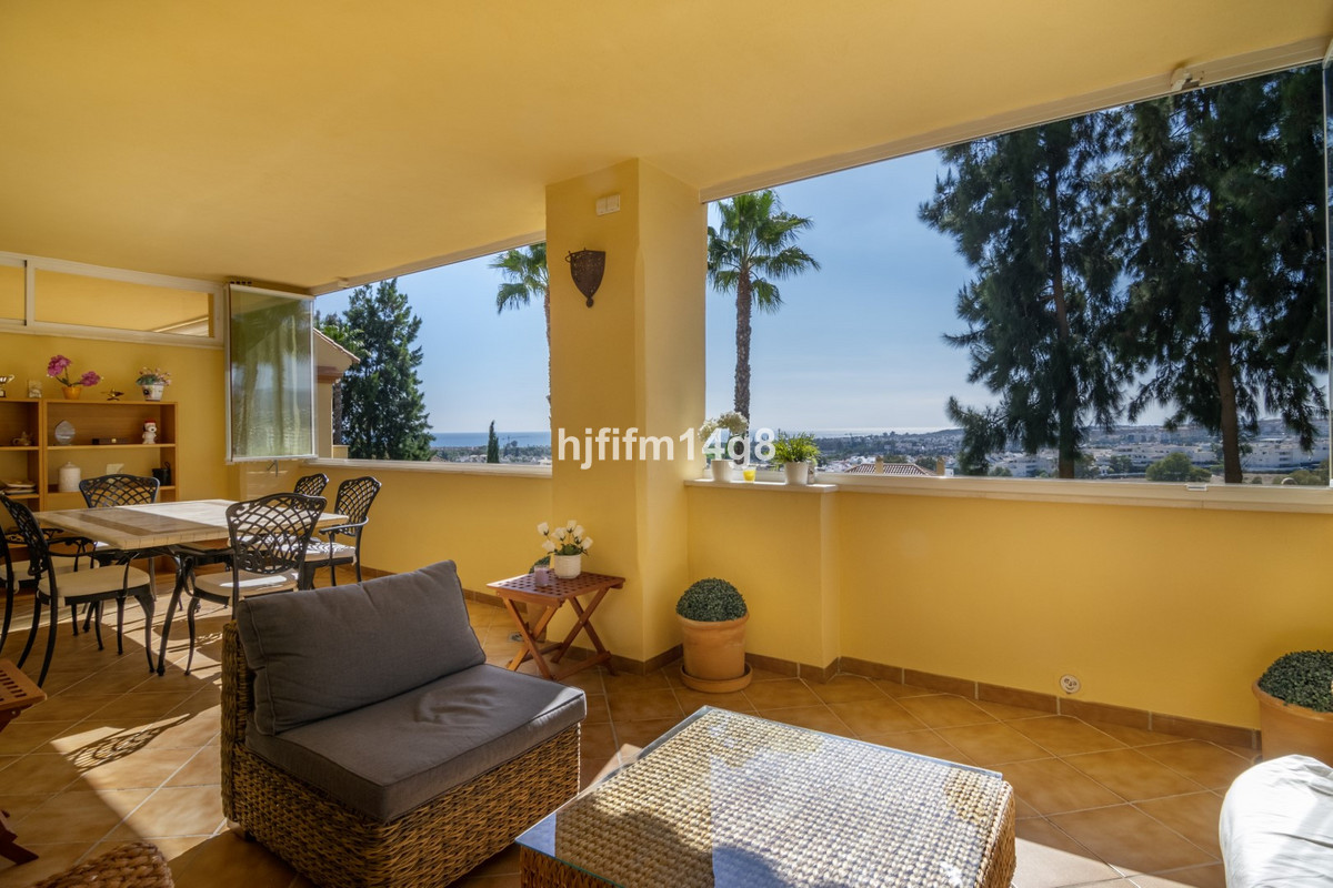 https://cdn.resales-online.com/public/hjfifm14g8/properties/4192cf466ca511eea6080217bc231ef4/w1200/1-7980e48d732b6fc85c14b43b94d2aa54.jpg?v=1697520351