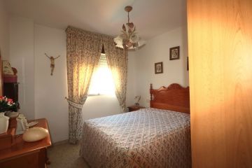 https://cdn.resales-online.com/public/swt24est18/properties/5401fbea48d511eea6080217bc231ef4/w1200/3-e898b2bb2a2fdfd06d2c39894dce8316.jpg?v=1697534903
