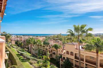 https://cdn.resales-online.com/public/1k5stslnpi/properties/370d130385d311eeb0180217bc231ef4/w1200/34-2e8657844e540eba0189d71f472ffca9.jpg?v=1700288870