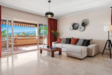 https://cdn.resales-online.com/public/1k5stslnpi/properties/370d130385d311eeb0180217bc231ef4/w1200/5-3595ad71cbd87be6c3643a4285ef4791.jpg?v=1700288870