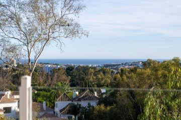 https://cdn.resales-online.com/public/9figpa9i1f/properties/393e979e854611eeb0180217bc231ef4/w1200/2-5bd7b9d04b45e33852eaf0ec6670150d.jpg?v=1700230286