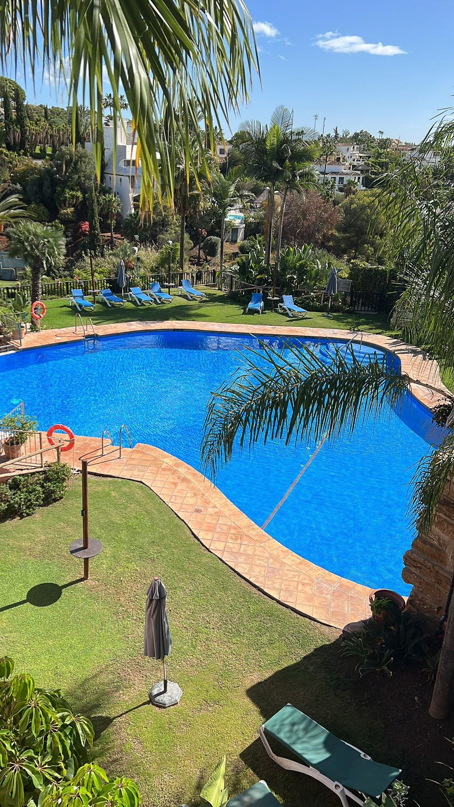 https://cdn.resales-online.com/public/6pcoehzhpl/properties/2008abe57bc811ee8fbe0217bc231ef4/w1200/1-7980e48d732b6fc85c14b43b94d2aa54.jpg?v=1700138620