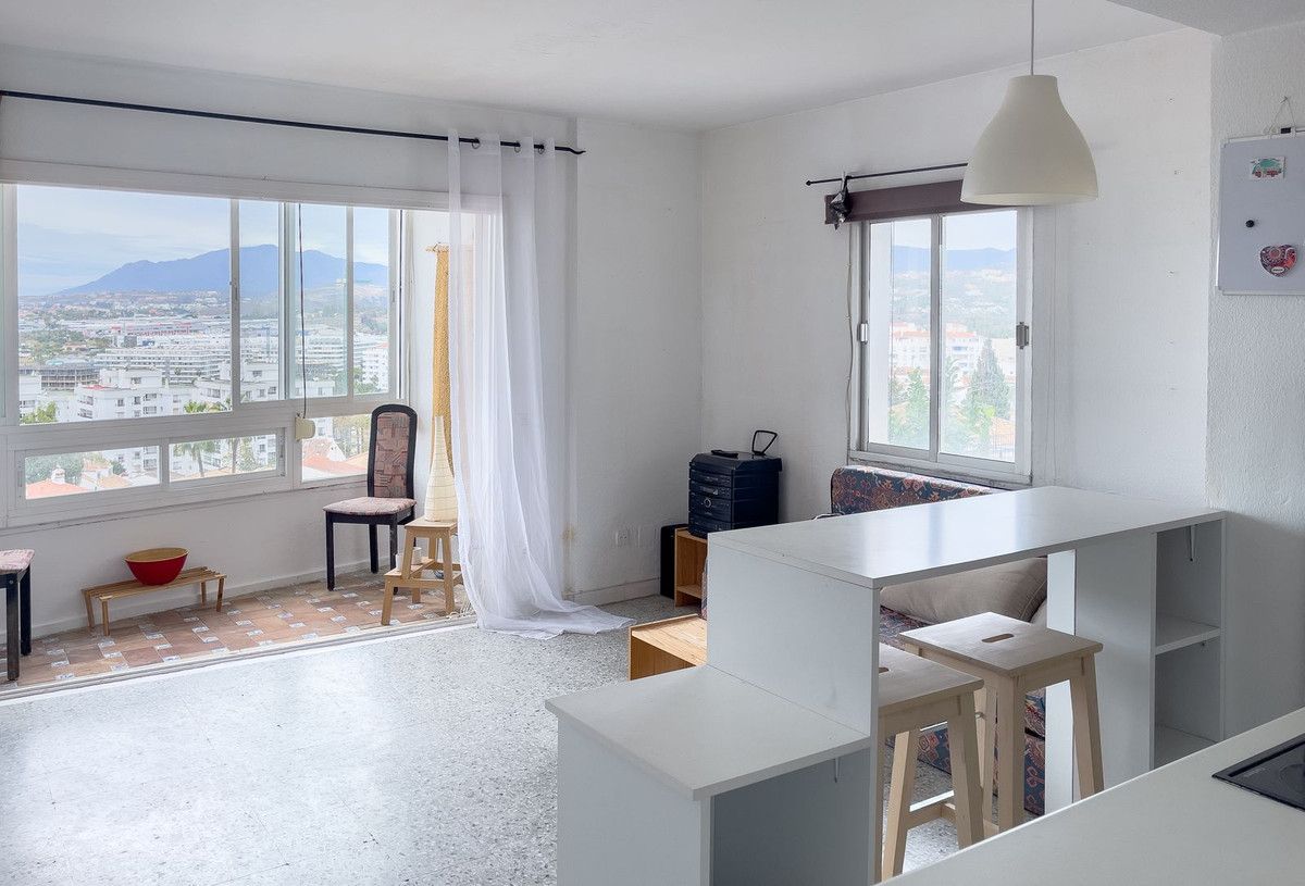 https://cdn.resales-online.com/public/qtb32w08n3/properties/a4867cdf94f011eeb0180217bc231ef4/w1200/1-7980e48d732b6fc85c14b43b94d2aa54.jpg?v=1701950797