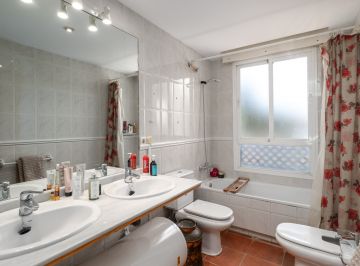 https://cdn.resales-online.com/public/jnufkp0j3k/properties/zrcldormaadtnaa/w1200/23-79897b85162c6a486c7a4d1eb46924dd.jpg?v=1659591952