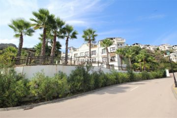 https://cdn.resales-online.com/public/8usg2qssqc/properties/vfhozdjbquxgujj/w1200/29-7c2f312881aea9bbe9ddaeb9640e2c9a.jpg?v=1634124140