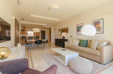 https://cdn.resales-online.com/public/6jfkmj04nb/properties/sgbhxqnlzwjjyby/w1200/7-aa4cc561180b369757c0bb4af9886cd3.jpg?v=1610021904