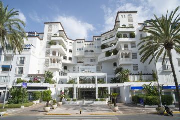 https://cdn.resales-online.com/public/bf93ikfesu/properties/gexboiowbfamkaj/w1200/1-7980e48d732b6fc85c14b43b94d2aa54.jpg?v=1668235326