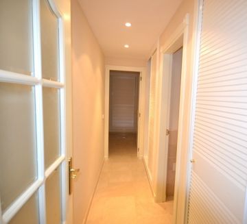https://cdn.resales-online.com/public/lahrid967e/properties/zwbclnyyukzguob/w1200/10-bb915d1cb19341576dcdc994b81ab9c5.jpg?v=1592502615